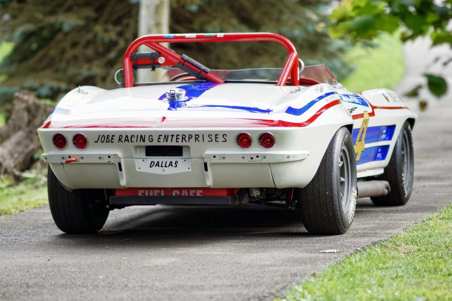  Chevrolet Corvette Sting Ray Supernova 1964 года  (фото 11 из 25)